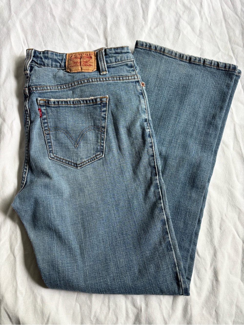 Levi’s 515 Bootcut Jeans Women’s 16M Medium Wash Stretch Denim cowgirl